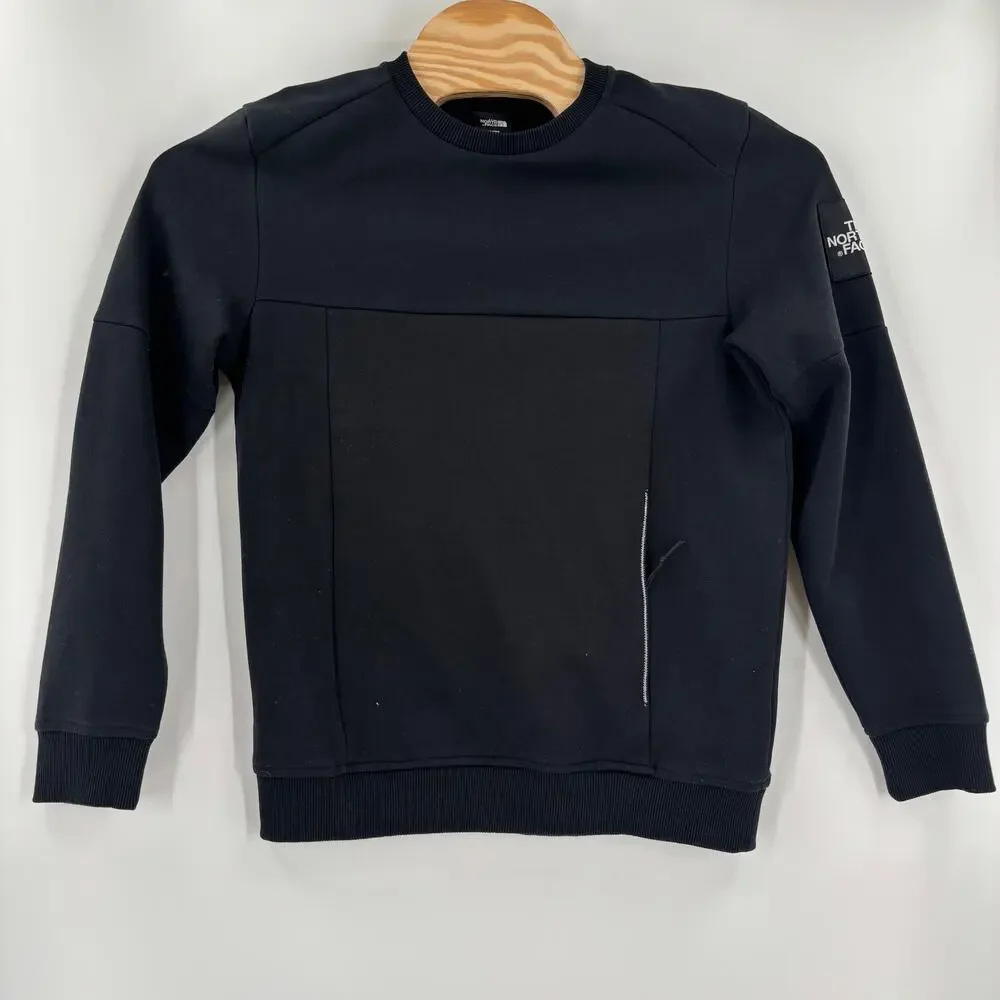 The North Face Medium Solid Black Long‎ Sleeve Crewneck Pullover Sweater